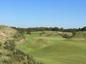 Royal Hague 7th Approach